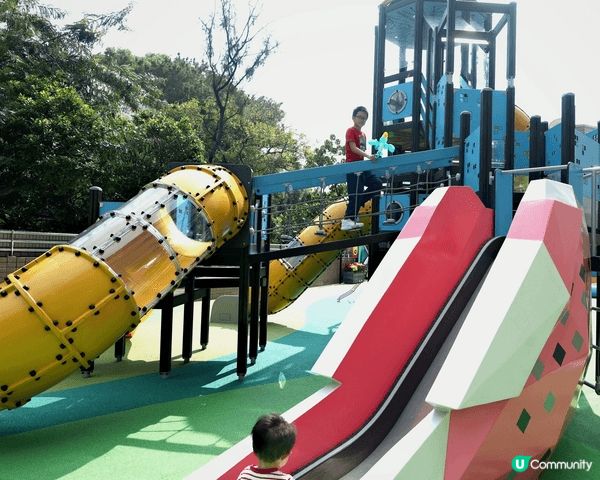 MOKO動樂園（旺角新世紀廣場）佔地約18,000呎，集玩樂...