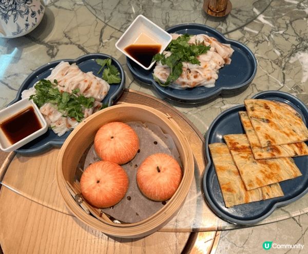 同好朋友慶祝生日呢荃灣一間新派嘅酒樓，環境優雅舒適價錢公道