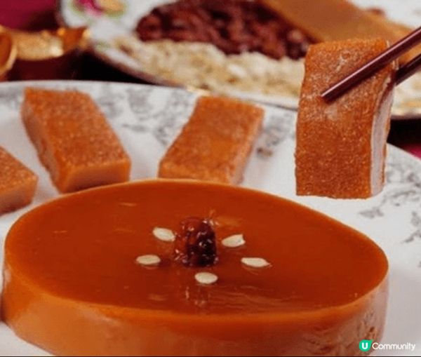 有新年煎的年糕及很多健康版cupcakes