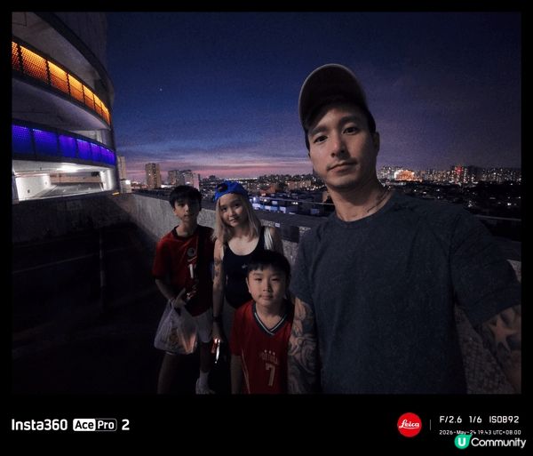 第一次到中山 剛好捕捉到了日落後的magic moment