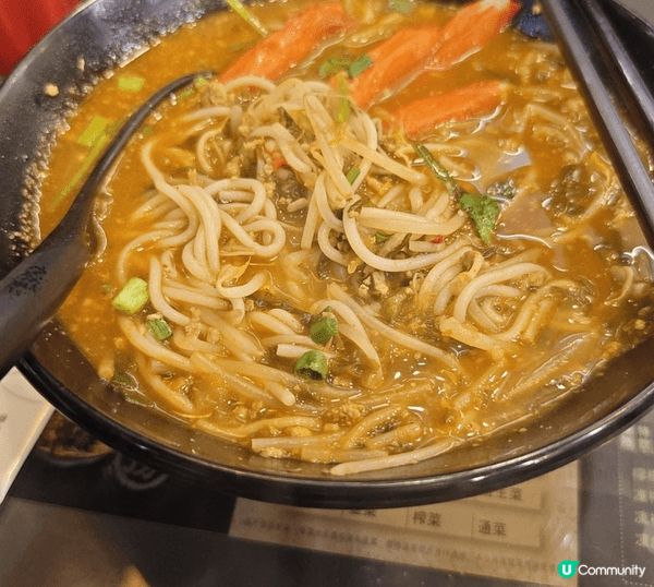 一定要去食遇見小面真系好好食香港都有 雲桂香米線都好好食 米...