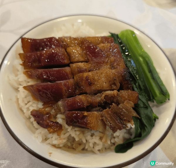 懷舊點心，超有水準，由其是蝦多士，真係好香脆，好好食！