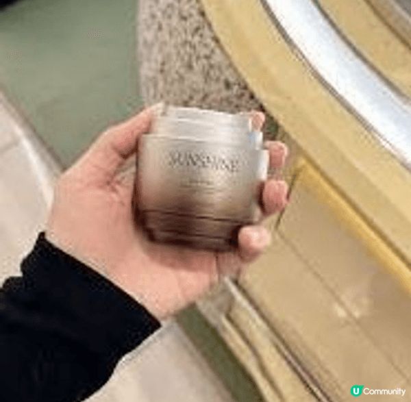 除左香水膏 其中一樣佢哋最出名就係貝殼護手霜 