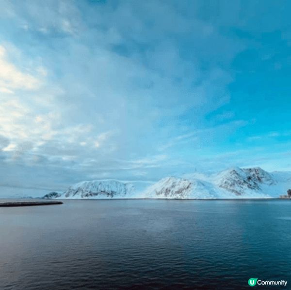今次旅行去挪威洪寧斯沃格，真係超幸運睇到北極光，呈現橙色和綠...