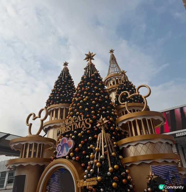 過完聖誕仲未影夠聖誕相，把握最後幾日去海港城。除了有9米高聖...