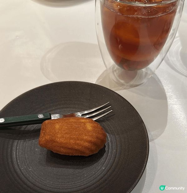 你琴日去咗同朋友食聖誕大餐順便慶祝埋佢嘅生日，今日食咗呢一個...