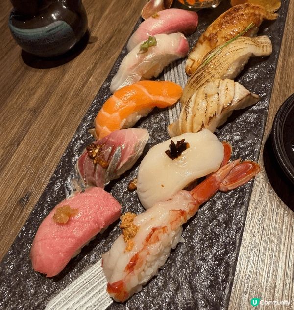 餐廳環境很美麗，可以出露台拍晚上的维多利港，食材也非常新鮮，...