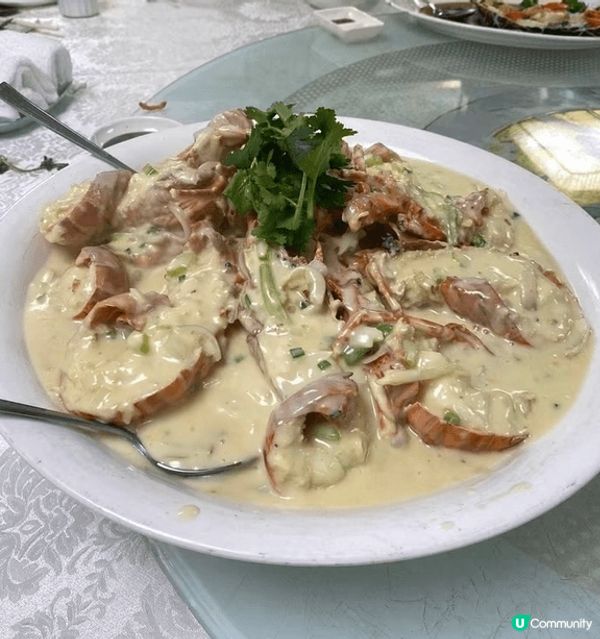 我同家人最鍾意去元朗流浮山依間酒家食海鮮，價錢合理份量又足，...
