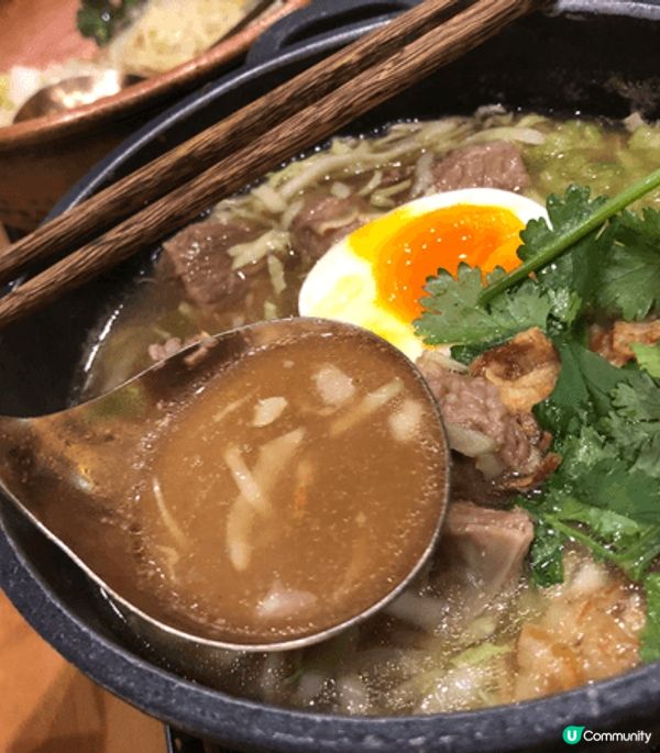 尖沙咀《十三姨》新派港式美食，各種麵食，有粉絲、米粉、陽春麵...