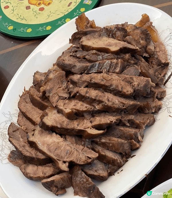 台灣的中秋節傳統家宴菜色豐富且充滿地方特色。第一次在台北過中...