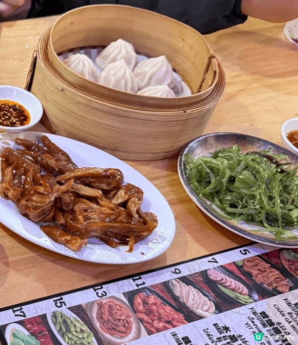 聖誕飛一轉台灣品嚐當地美食，性價比高味道又有水準，下次都要嚟...