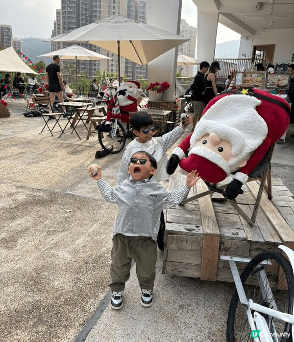 聖誕個排去左將軍澳風物汛，前身係警署及職員宿舍，後來活化成為...