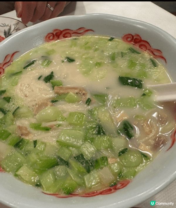 北京樓食坐蒸點心拼盤，有兩粒蝦餃燒賣有個菜餃同淮山餃，另外叫...