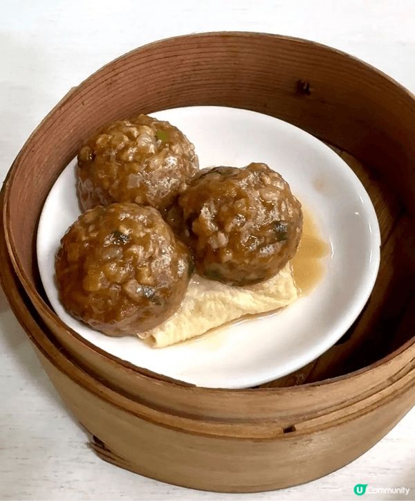 位於尖沙咀麼地道的「慈素小聚」，係一間選擇多元化的素食餐廳🍴...