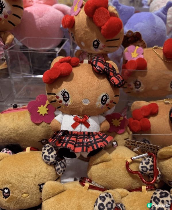 哈？第一眼見到澀谷嗰隻Hello Kitty真係笑到碌地😂 ...