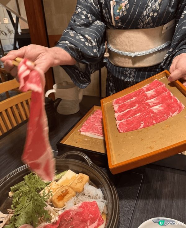 唔使400港紙就食到黑毛和牛赤身肉＋三種肉類嘅壽喜燒自助餐！...