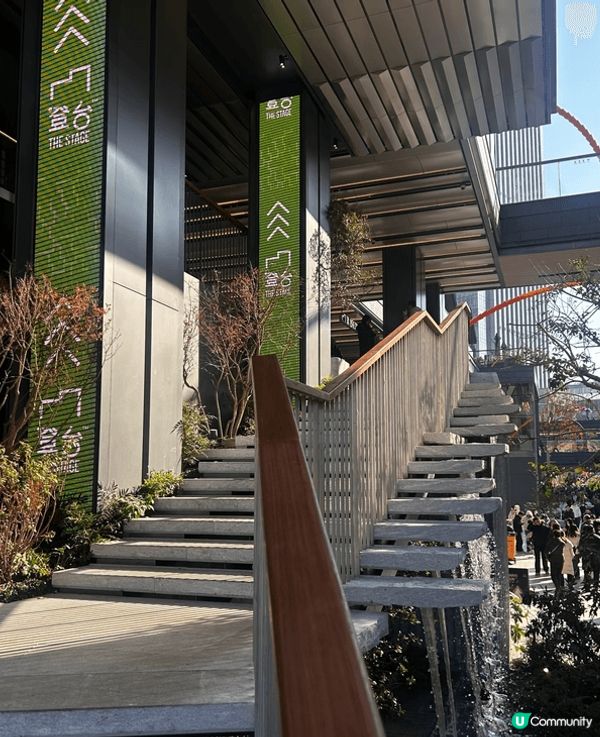 而家內地好多商場嘅戶外設計真係好落本，好似蘇州萬象天地咁，將...