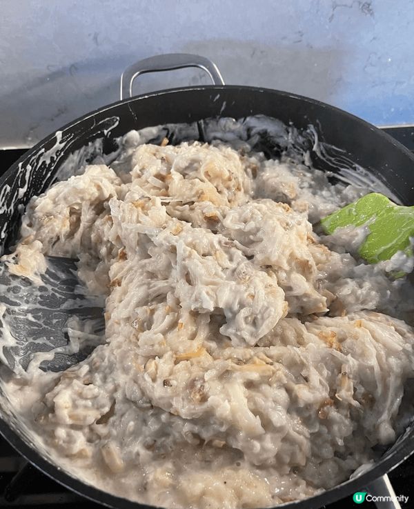 🥂過新年，自然少不了🥕蘿蔔糕，因為它象徵著「好彩頭」，寓意著...