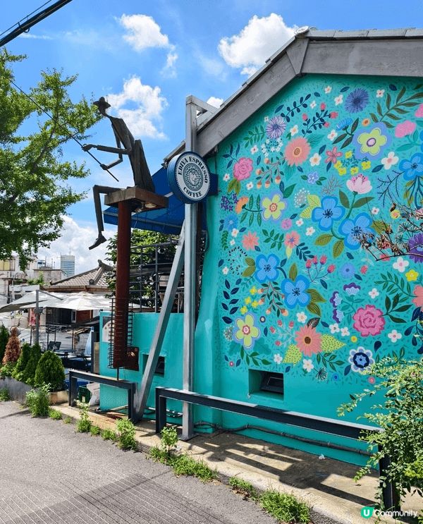 首爾梨花洞壁畫村真係一個隱世打卡勝地，地鐵惠化站行過去就好方...