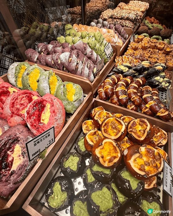 最近去咗深圳嘅法大吉面包店，真係要同大家分享一下！🍞🥐一入去...