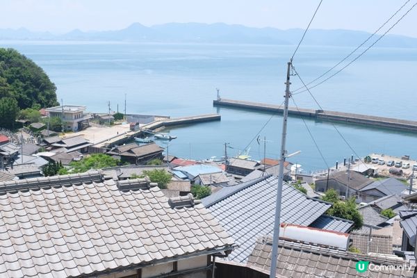 位於日本的男木島與女木島，當地有逢三年舉行的次的藝術節， 即...
