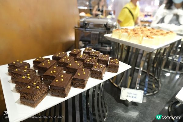 【吃下土瓜灣】毒樂樂生蠔蟹腳暴肥餐 - 8度餐廳