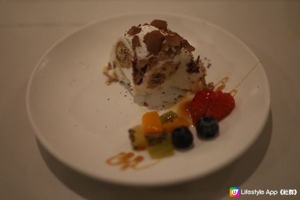 觀塘牛頭角區搵食攻略 工廈內的高水準西餐廳 5千呎扒房 CAFE 午餐 Non Kitchen 環境有格調 任食 LUNCH MENU 黃店 牛扒 OPENRICE 消費券優惠 酒店 BUFFET