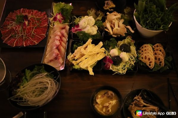 旺角美食攻略 花膠雞煲 圍爐取暖 Umami Shabushabu 和牛 安格斯 手切和牛 本地牛肉 火鍋專門店 2023