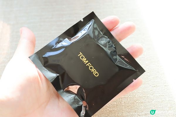 明星至愛用TOM FORD氣墊粉底套裝