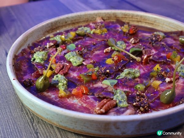 大大份的滋味。大大份的 '肉' 望。Smokehouse