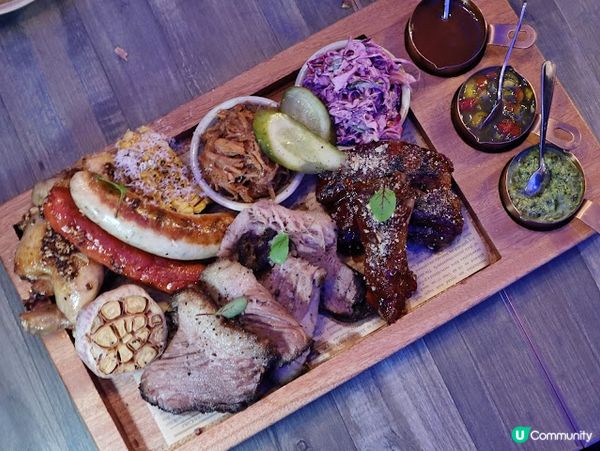 大大份的滋味。大大份的 '肉' 望。Smokehouse