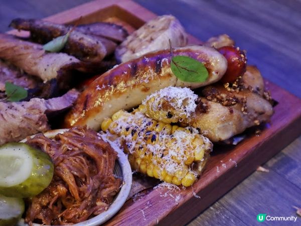 大大份的滋味。大大份的 '肉' 望。Smokehouse
