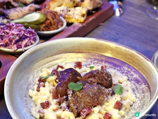 大大份的滋味。大大份的 '肉' 望。Smokehouse