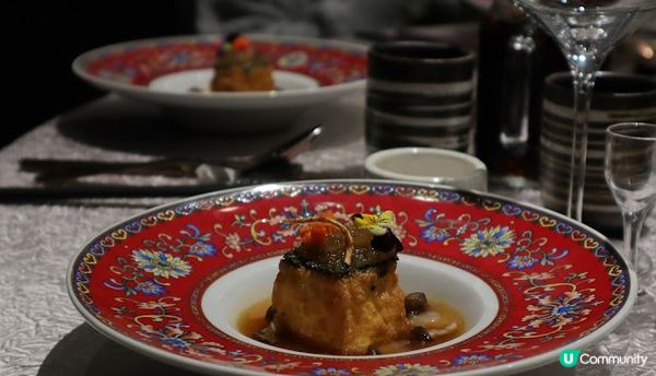 吃得滋補與氣派。獅房菜