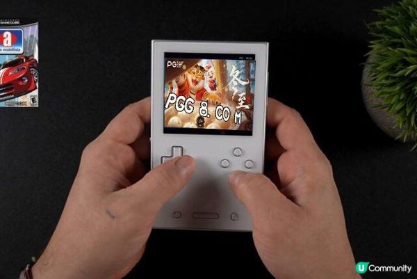 現代版 Game Boy：一機暢玩PS2等級與PG遊戲