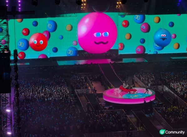 球體LED舞台，型到冇朋友🤣