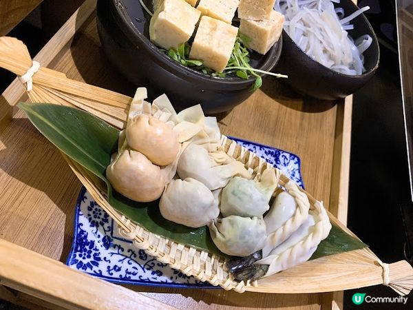 全港嘅古裝宮廷火鍋店其一「香香宮煮」， 