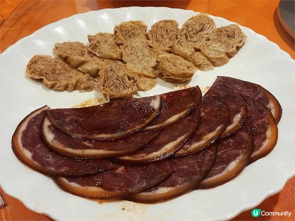 燒鵝與甘一刀叉燒