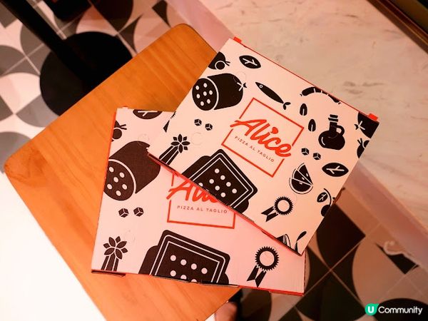來自羅馬的長方形手切薄餅專門店❖ Alice Pizza