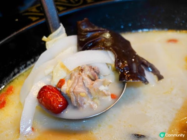 【飲食】元朗．主打精品食材和秘製湯底的火鍋店｜麻極手工火鍋料理