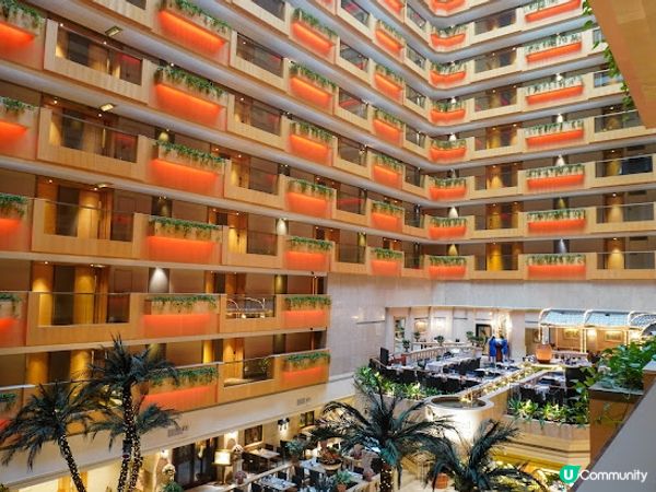 【Staycation】Trip.com．很Chill的豪華房一晚連自助早餐｜The Royal Garden 帝苑酒店