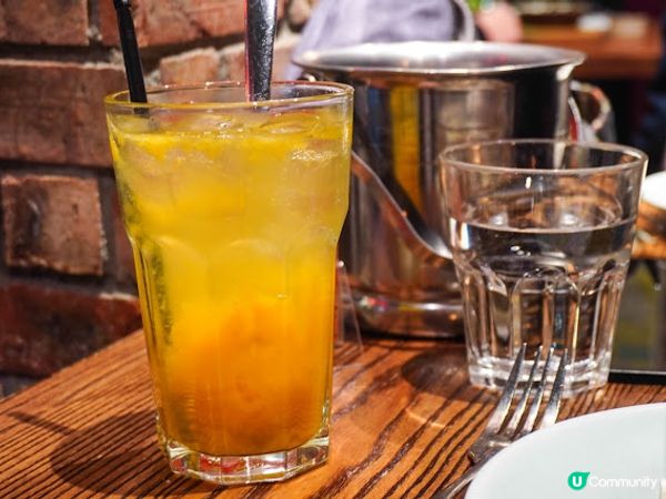 【飲食】西營盤．親民高質的西餐廳 x 中西合壁的ꜰᴜꜱʜɪᴏɴ菜｜Cafe 2 Oyster n Grill