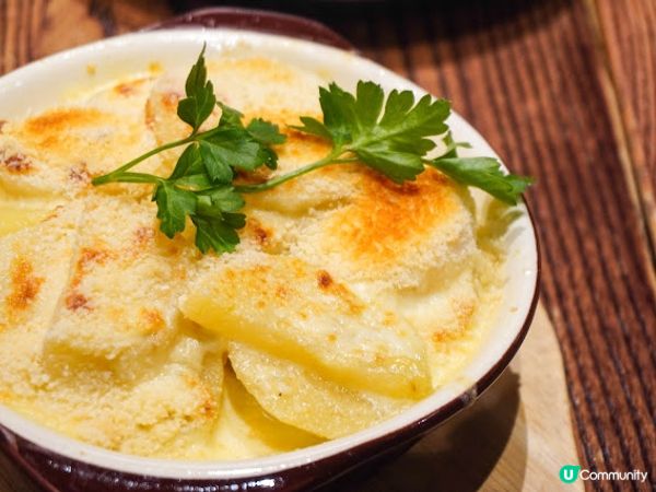 【飲食】西營盤．親民高質的西餐廳 x 中西合壁的ꜰᴜꜱʜɪᴏɴ菜｜Cafe 2 Oyster n Grill