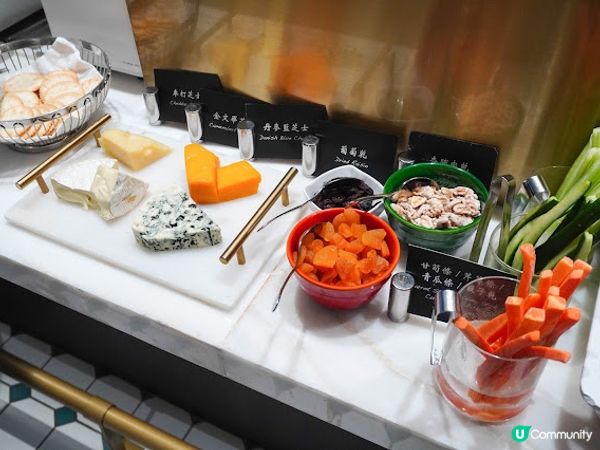 【飲食】灣仔．以龍蝦、花膠、特級牛扒做主打的自助晚餐｜六國酒店 Le Menu