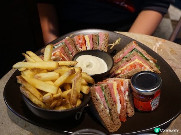 [德瑞法] 13個月嬰兒歐遊去: 180年老店Sprüngli 和嬰兒節目遊Zurich Zoo