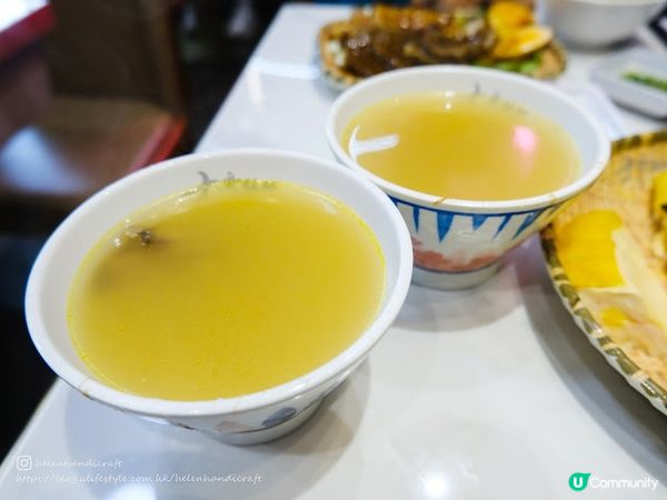【吃下大埔】滑滑去骨海南雞配大碗油飯 - 大哥雞飯去骨海南雞