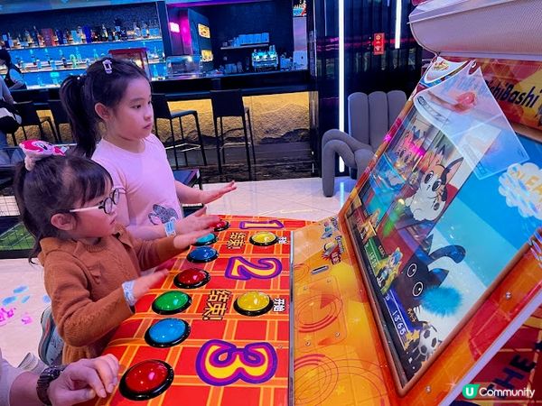 深圳親子遊 | 大人細路都啱玩 x 超級多嘢玩 x 低至$197.5玩足全日。室內潮玩街區 HOP-DX