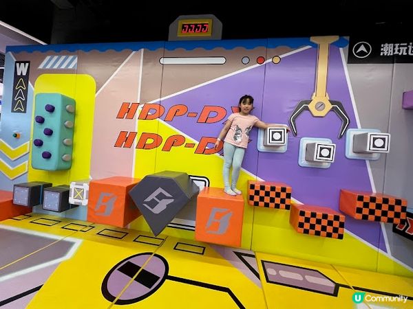 深圳親子遊 | 大人細路都啱玩 x 超級多嘢玩 x 低至$197.5玩足全日。室內潮玩街區 HOP-DX