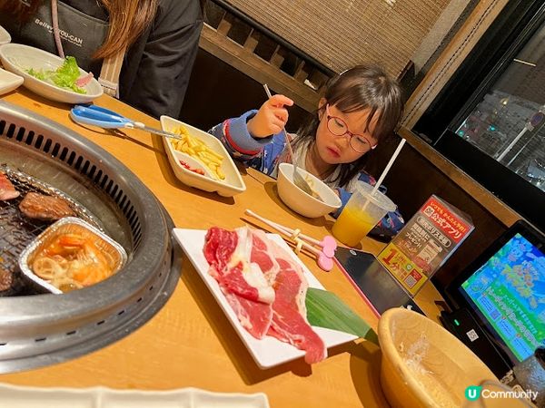 沖繩親子遊 | 美食推介 - 燒肉きんぐ x CP值超高烤肉店 x 欣賞煙花