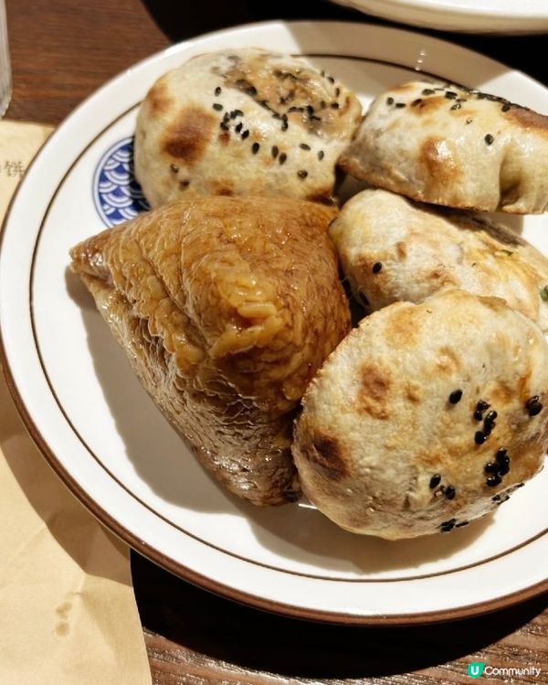 🇨🇳杭州美食—蛋黃肉粽、梅乾菜烤餅👏🏻🤗